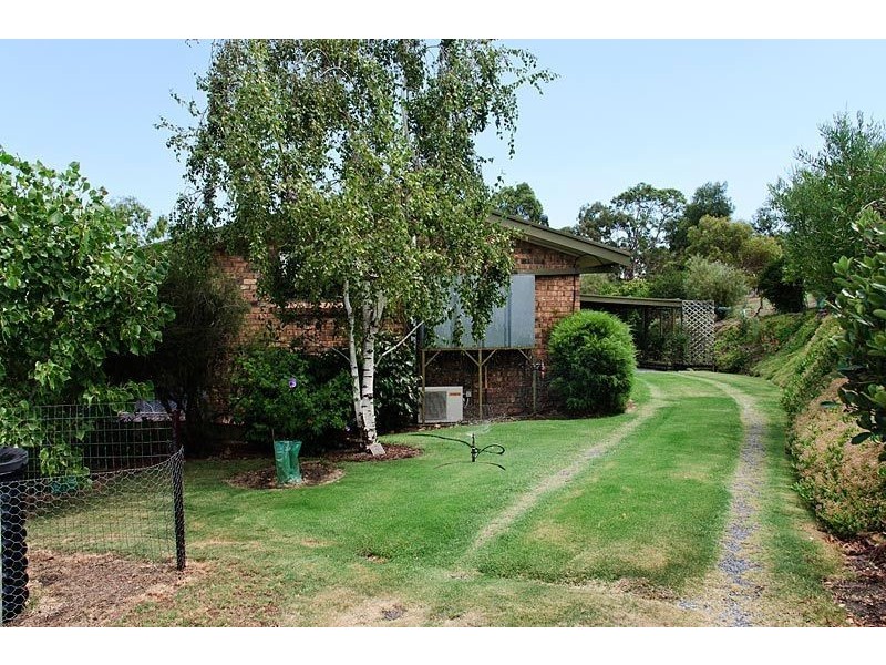 40 Pages Road, Victor Harbor SA 5211