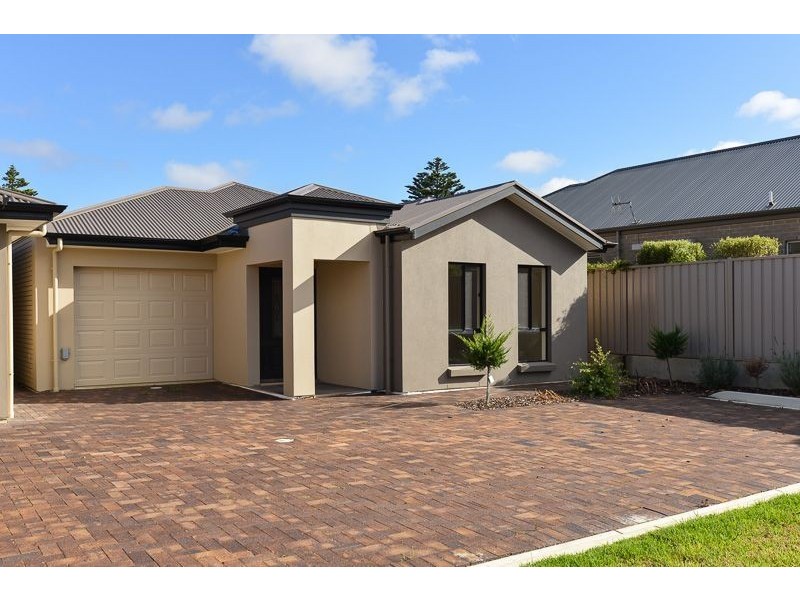 2/8 Matthew Flinders Drive, Encounter Bay SA 5211