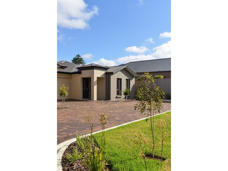 2/8 Matthew Flinders Drive, Encounter Bay SA 5211