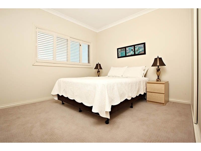 2 Britannia Parade, Hindmarsh Island SA 5214
