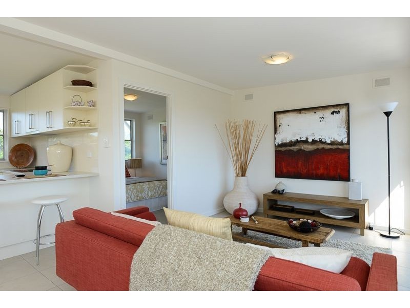 6 Hutton Street, Port Elliot SA 5212