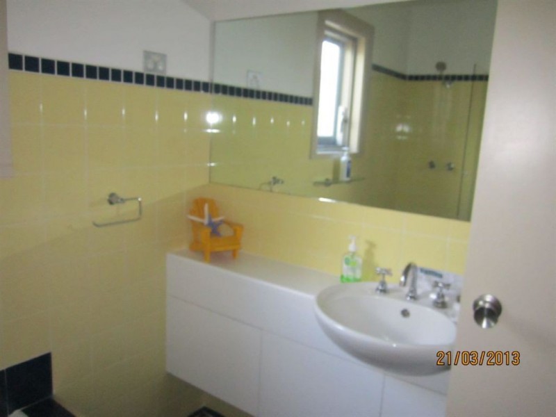 28 Graham Street, Victor Harbor SA 5211