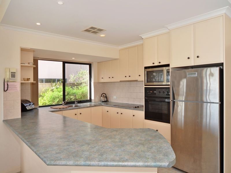 23 Excelsior Parade, Hindmarsh Island SA 5214