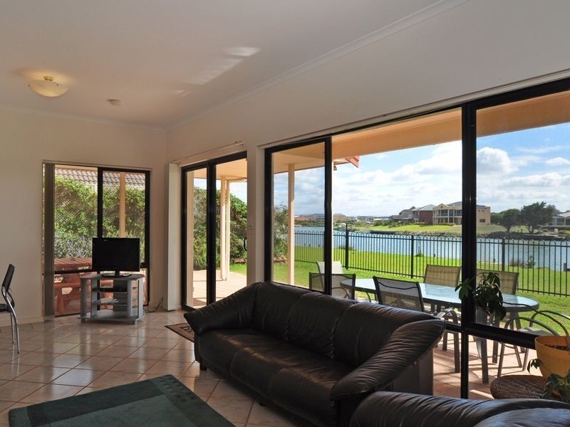 23 Excelsior Parade, Hindmarsh Island SA 5214