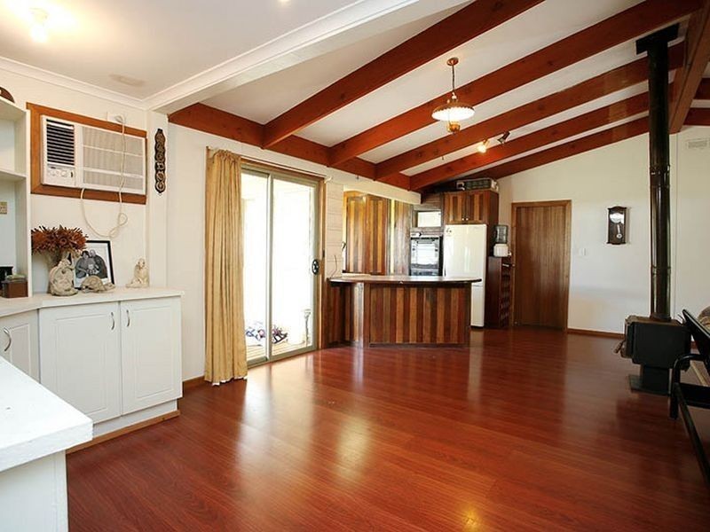 24 Lacrington Street, Goolwa Beach SA 5214