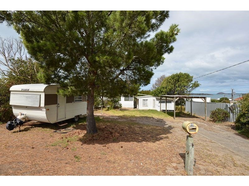 34-36 Boucaut Crescent, Hayborough SA 5211