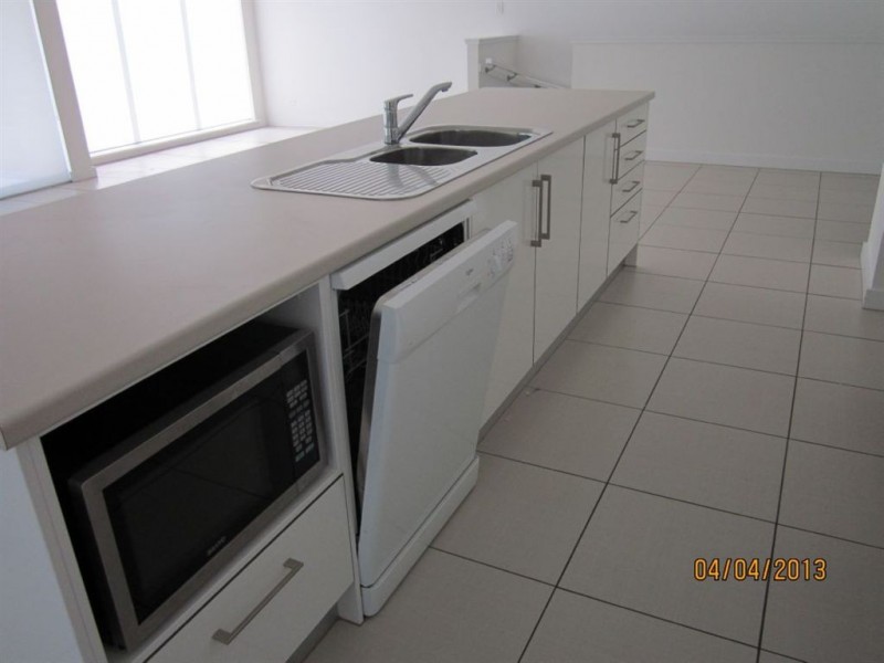 U1 294-302 Port Elliot Road, Hayborough SA 5211