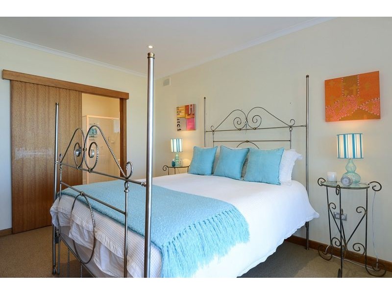 15 Kirby Street, Encounter Bay SA 5211