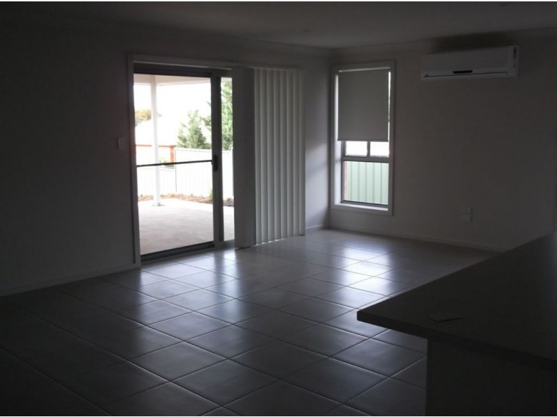 19 Shields Crescent, Encounter Bay SA 5211