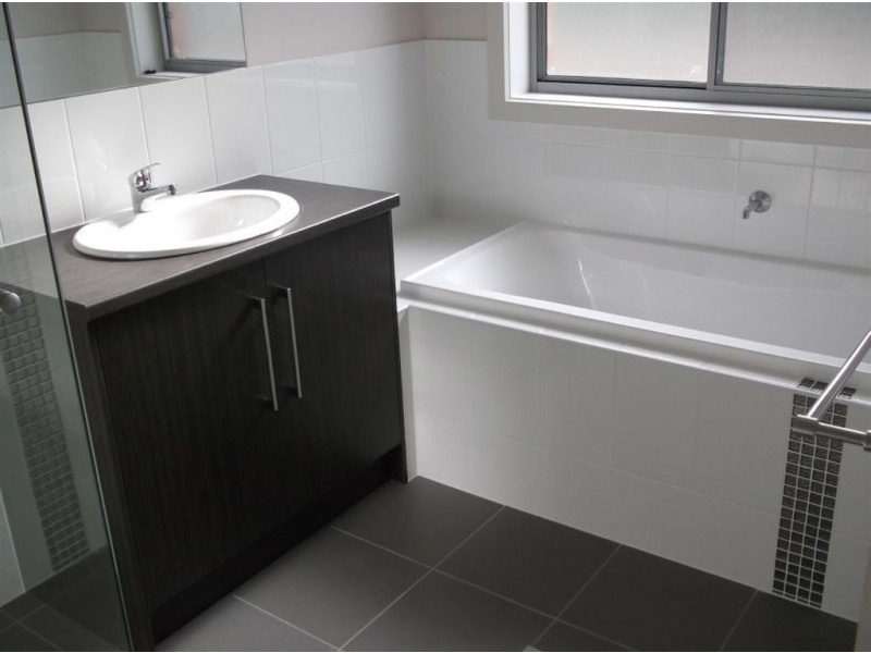 19 Shields Crescent, Encounter Bay SA 5211