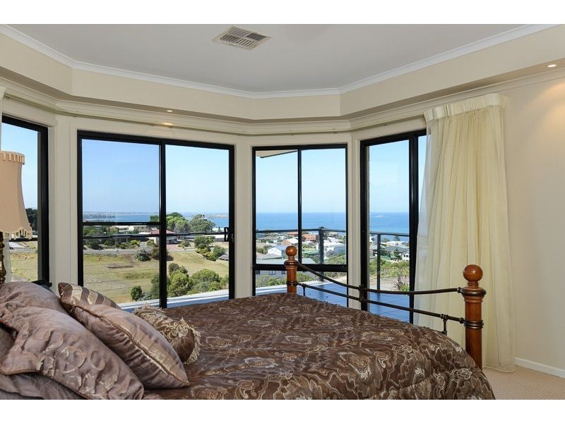 16 Theisenger Court, Encounter Bay SA 5211