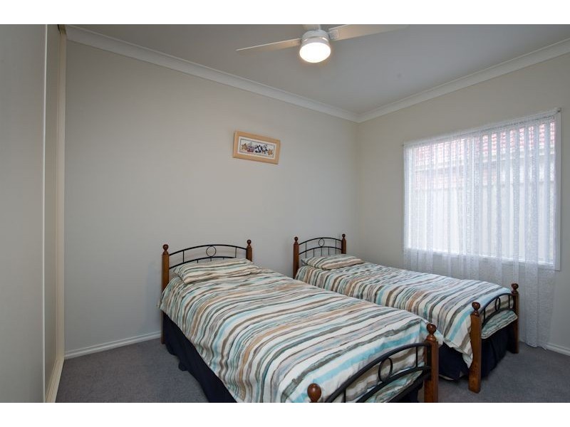 19 Charteris St, Port Elliot SA 5212