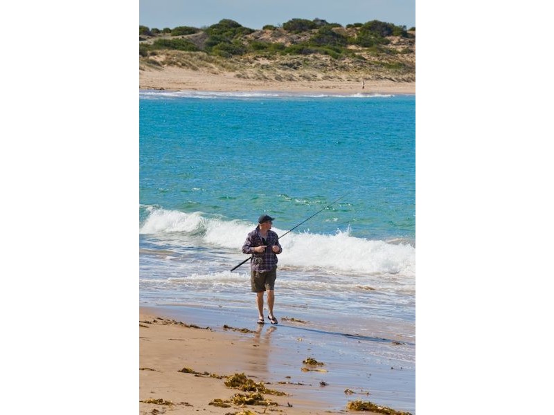 19 Charteris St, Port Elliot SA 5212