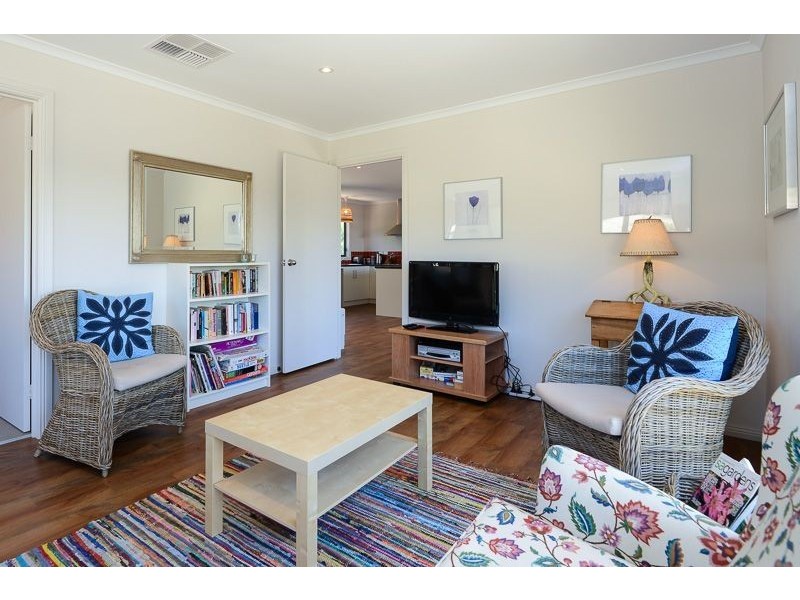 10 Watson Crescent, Port Elliot SA 5212