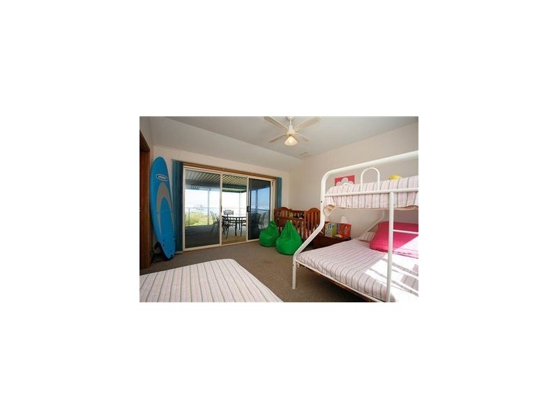 216 Surfers Parade, Middleton SA 5213