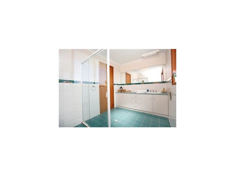 216 Surfers Parade, Middleton SA 5213