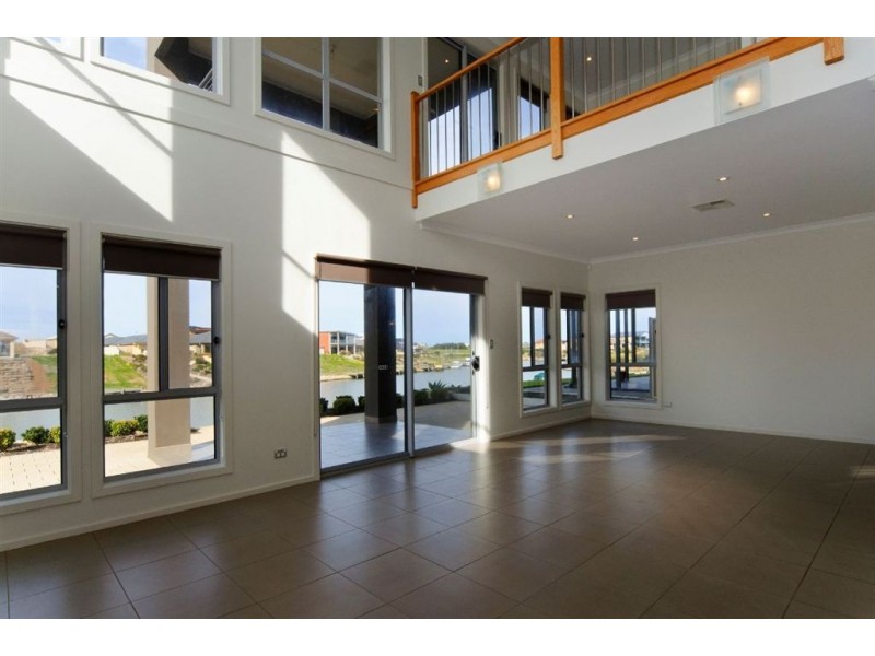 9 Blanche Parade, Hindmarsh Island SA 5214