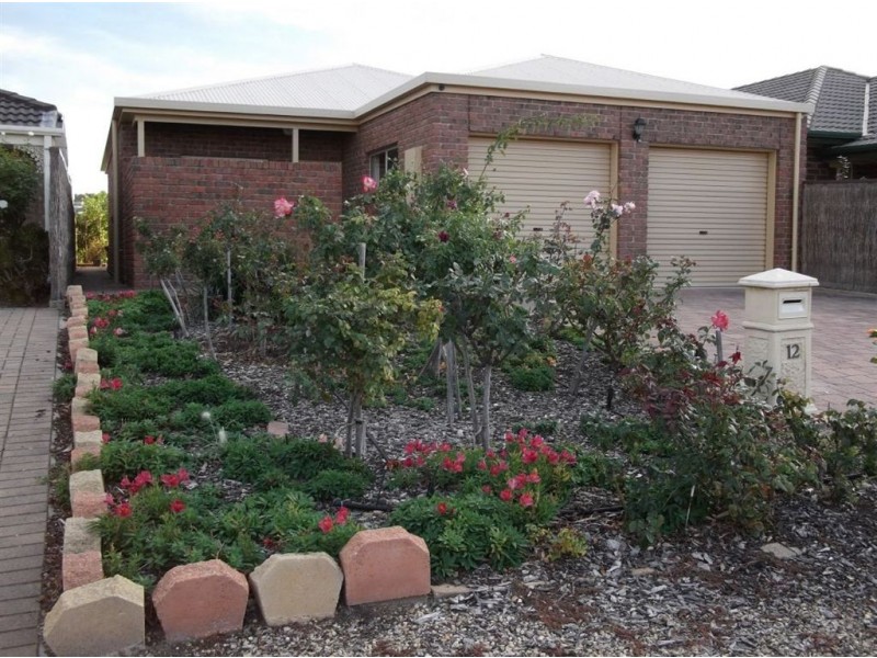 12 Lakeside Circuit, Encounter Bay SA 5211