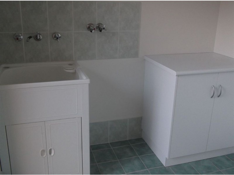 12 Lakeside Circuit, Encounter Bay SA 5211