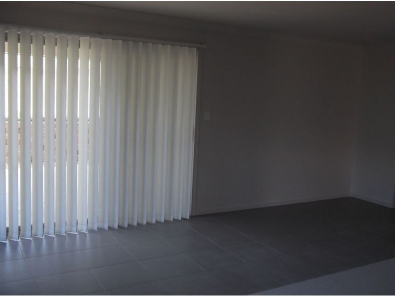 8 Shields Crescent, Encounter Bay SA 5211