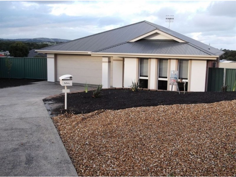 3 Shields Crescent, Encounter Bay SA 5211