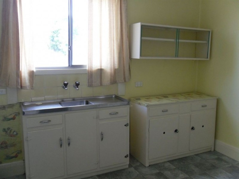 35 Hill Street, Victor Harbor SA 5211