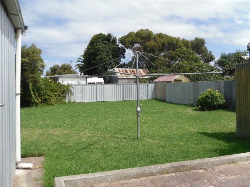 35 Hill Street, Victor Harbor SA 5211