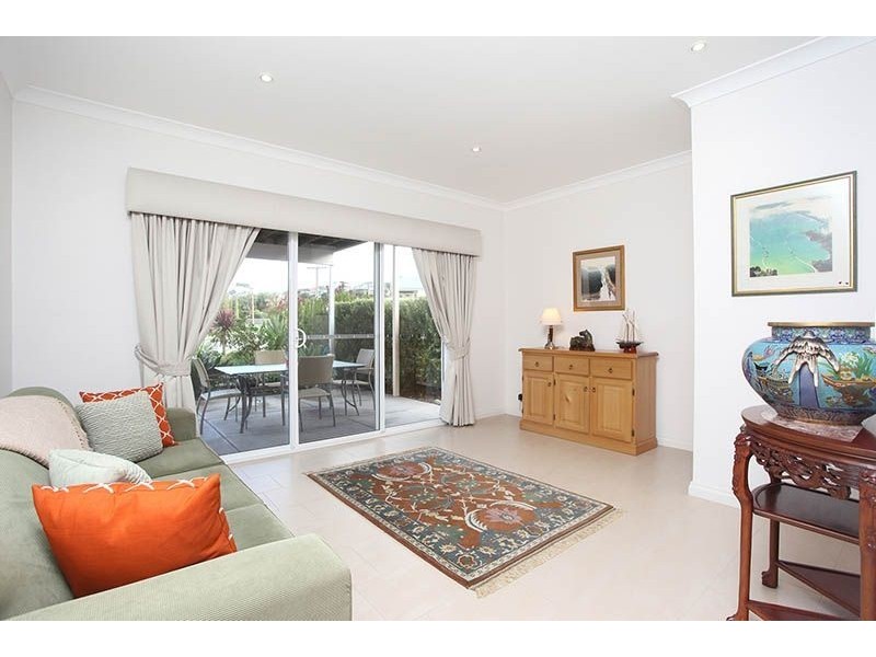 18 Whalers Road, Encounter Bay SA 5211