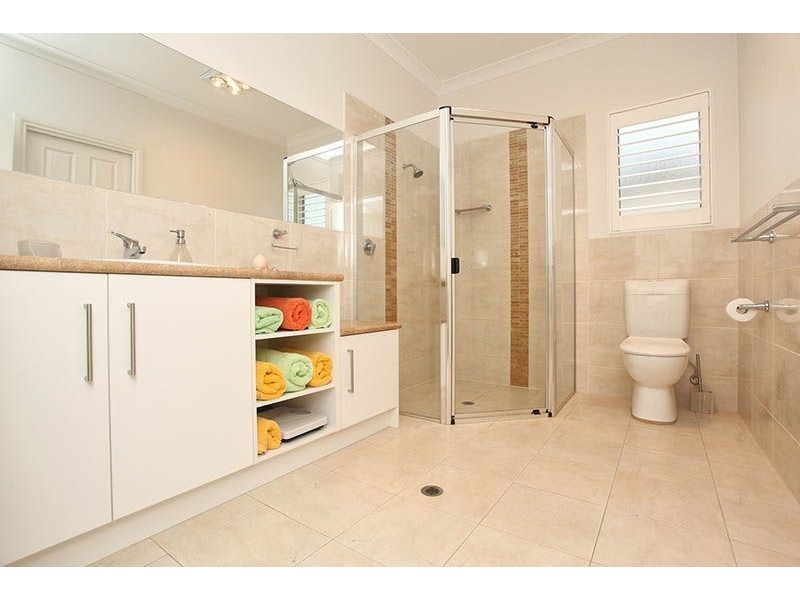 18 Whalers Road, Encounter Bay SA 5211