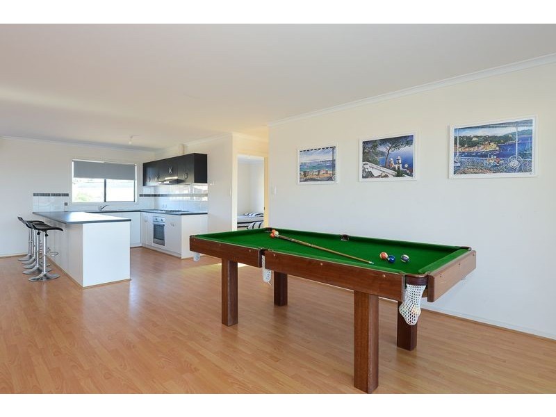 12 Minnamoora Ct, Encounter Bay SA 5211