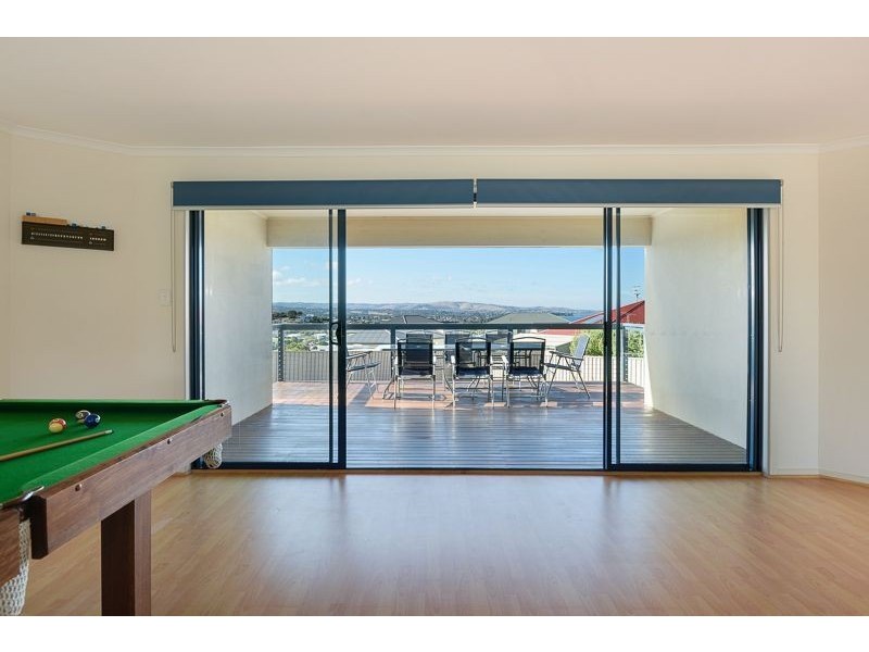 12 Minnamoora Ct, Encounter Bay SA 5211