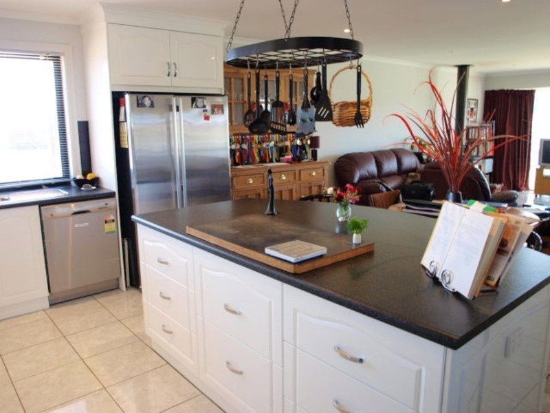 56 Britannia Parade, Hindmarsh Island SA 5214