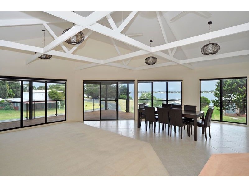 6 Jolly Street, Hindmarsh Island SA 5214