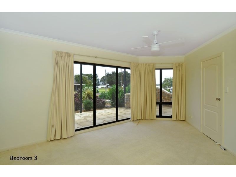 6 Jolly Street, Hindmarsh Island SA 5214