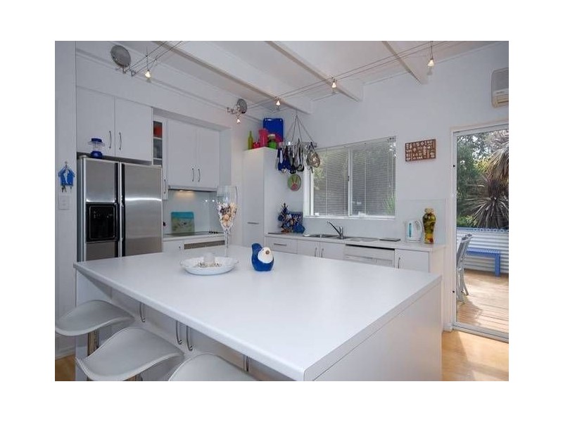 8 Wright Terrace, Encounter Bay SA 5211