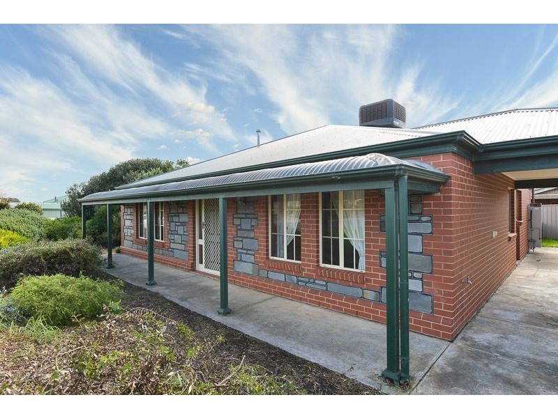 18 Sinclair Street, Hayborough SA 5211