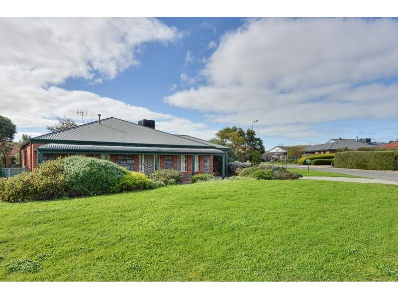 18 Sinclair Street, Hayborough SA 5211