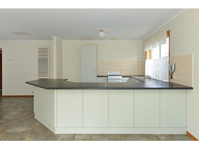 18 Sinclair Street, Hayborough SA 5211