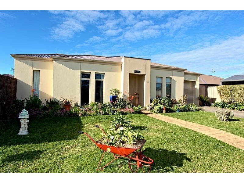 2 Smith Street, Encounter Bay SA 5211