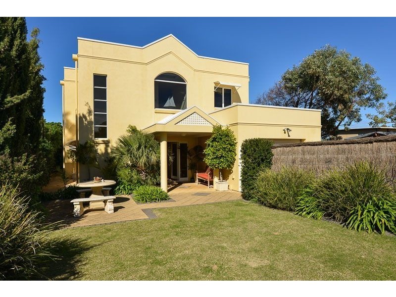 1B Seaview Avenue, Middleton SA 5213