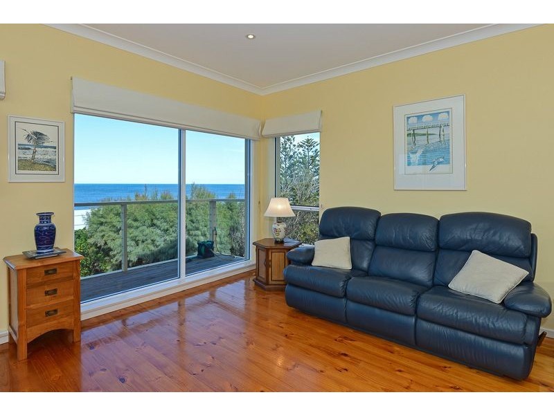 1B Seaview Avenue, Middleton SA 5213