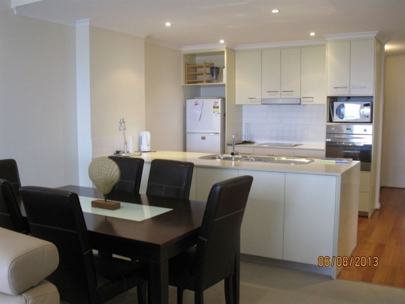 11/2 Solway Crescent, Encounter Bay SA 5211