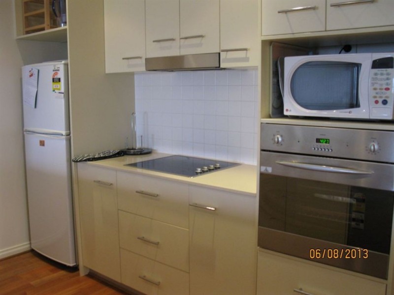 11/2 Solway Crescent, Encounter Bay SA 5211