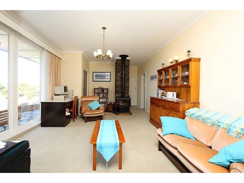 2 Antrim Street, Victor Harbor SA 5211