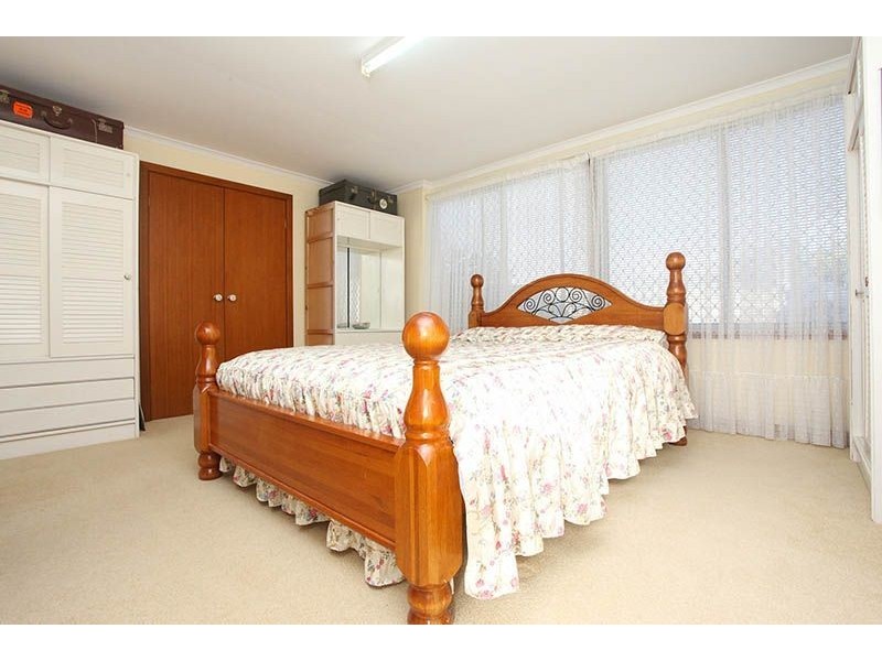 2 Antrim Street, Victor Harbor SA 5211
