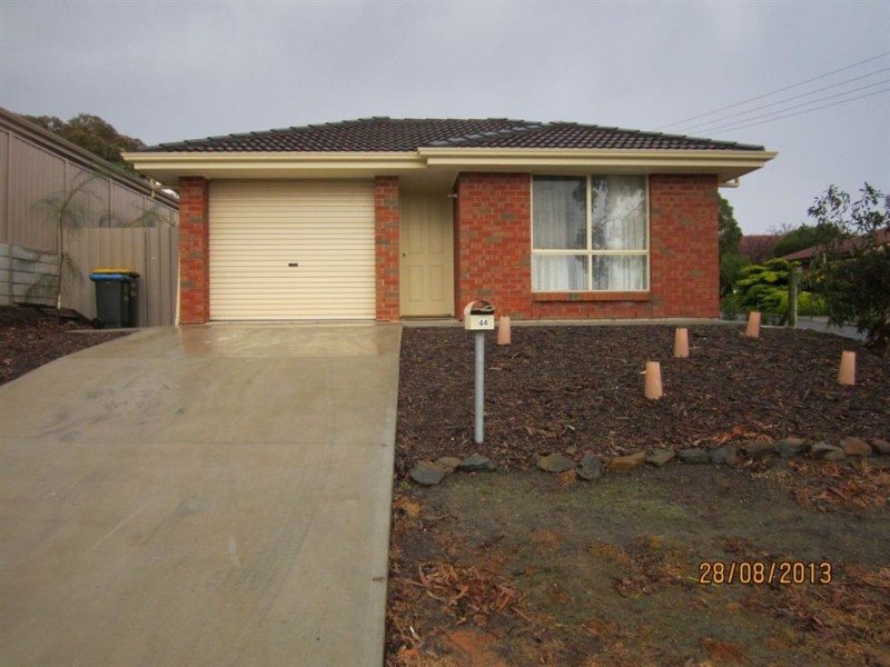 44 Ozone Street, Victor Harbor SA 5211