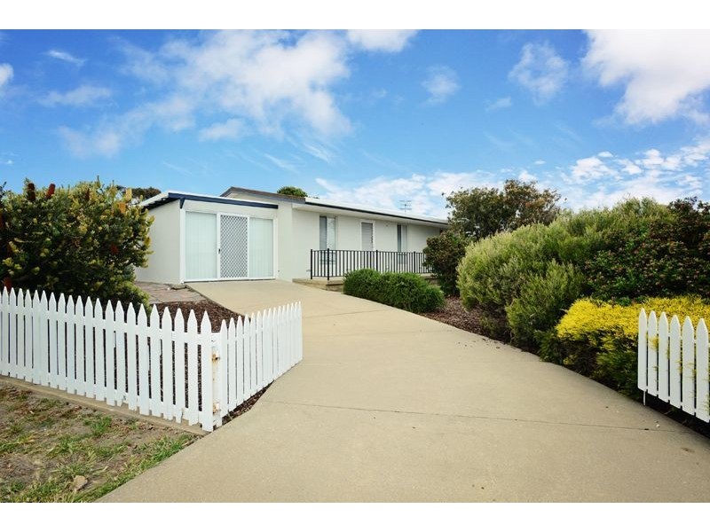 10 First Avenue, Hayborough SA 5211