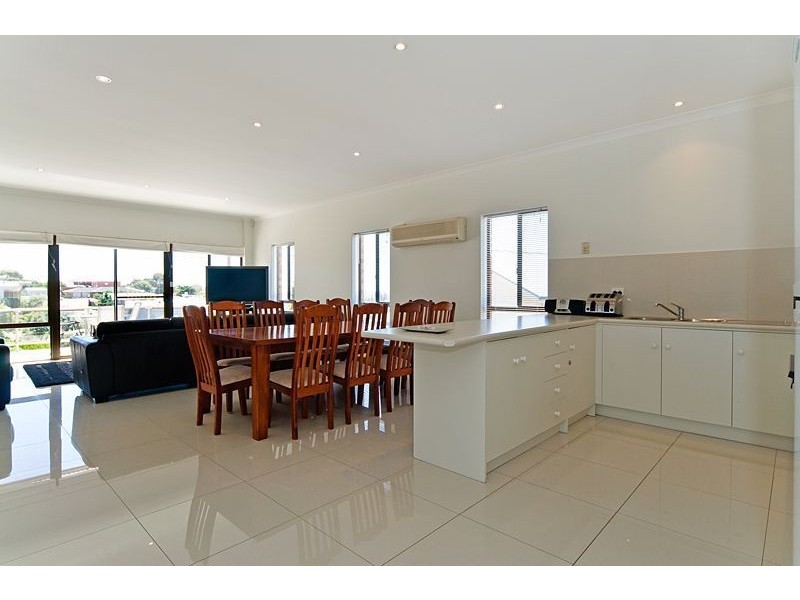 1/18 Joy Street, Encounter Bay SA 5211