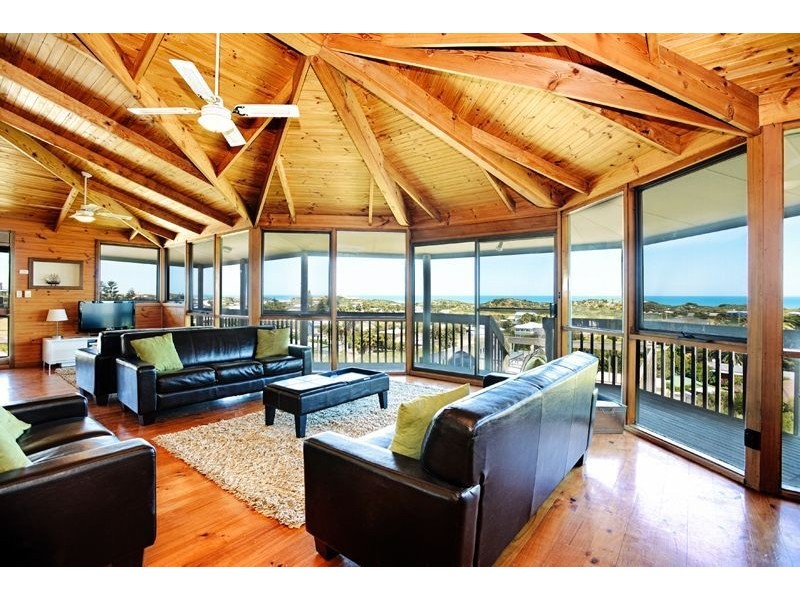 3 Henley Street, Goolwa Beach SA 5214