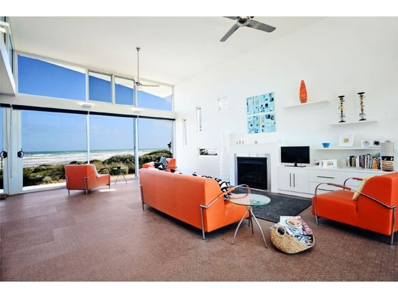 140 Surfers Parade, Middleton SA 5213